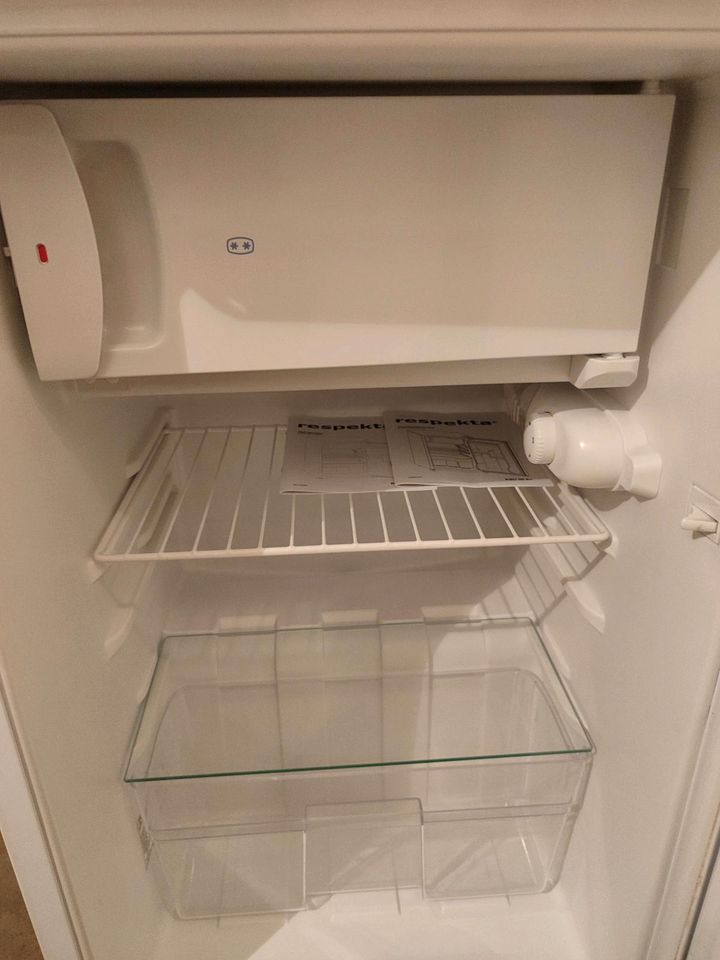 Kühlschrank Respekta in Düsseldorf