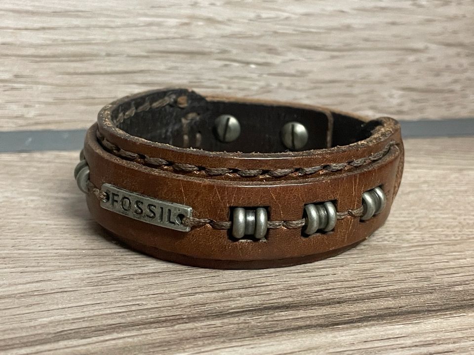 FOSSIL Leder Armband Herren Schmuck in Ellwangen (Jagst)