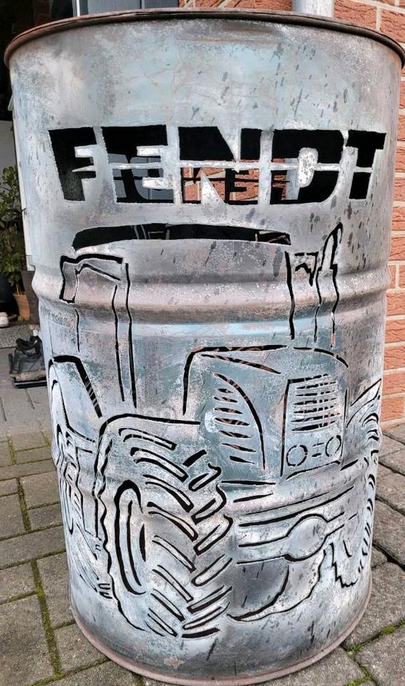 Feuertonne Brenntonne 200l Trecker Fendt Plancha Bauernhof Rost in Ahlerstedt