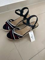 Sandal mit Absatz Nordrhein-Westfalen - Lünen Vorschau