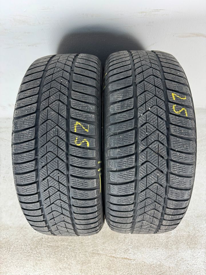 2x Pirelli Sottozero 3 Winterreifen 245/45 R18 100V XL RFT BMW MO in München