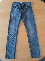 Jungen Jeans in grau, Gr. 140 Nordrhein-Westfalen - Espelkamp Vorschau