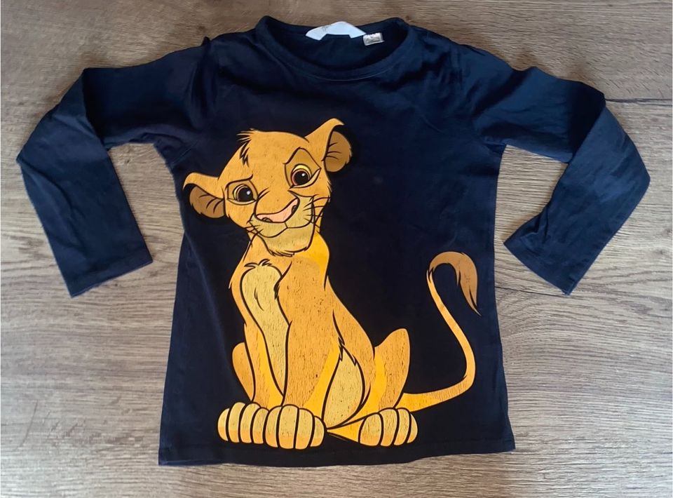 Langarmshirts H&M Gr 122/128 Disney Löwe Simba Shir Khan Tiger in Hohenstein-Ernstthal