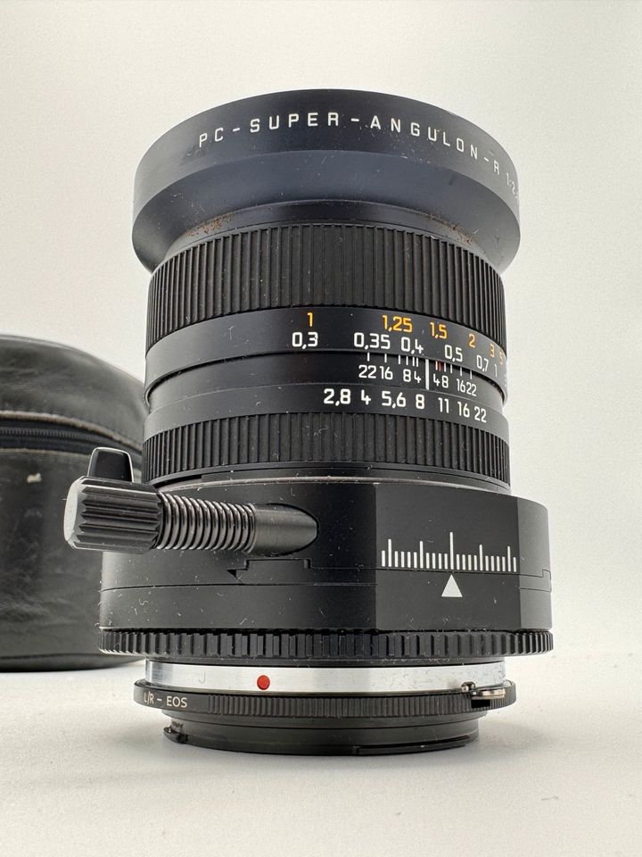 Leica PC- Super- Angulon- R  2.8/28, Weitwinkel, Zustand 1 in Pforzheim