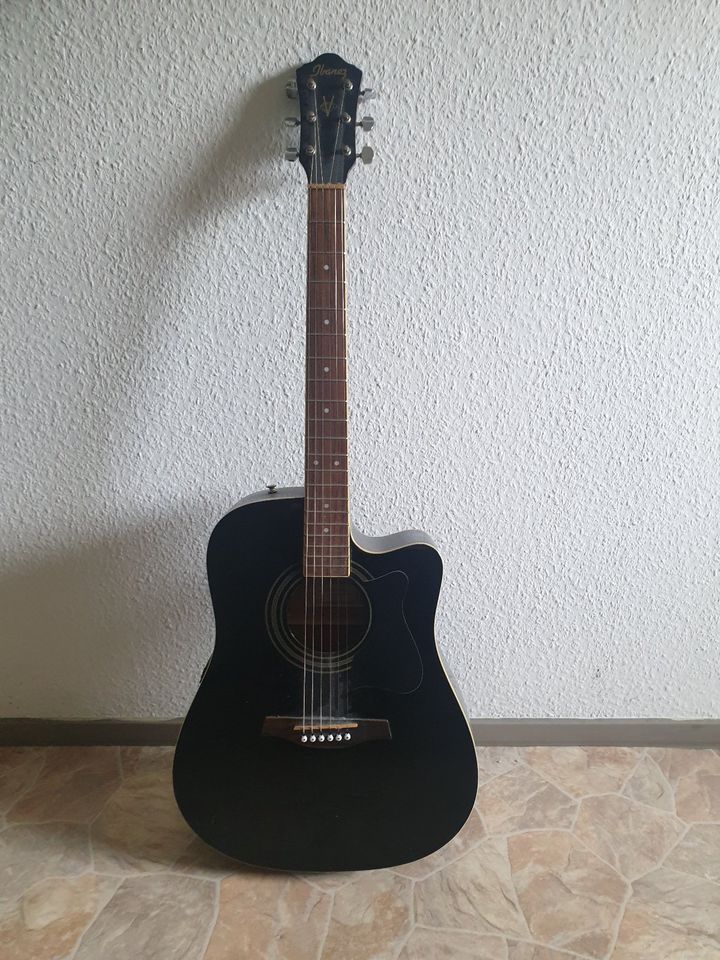 IBANEZ V70CE BK 27-01 Gitarre in Neustadt in Holstein