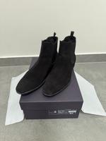 Originale Prada Chelsea Boots Wildleder 43 NEU Hessen - Gießen Vorschau