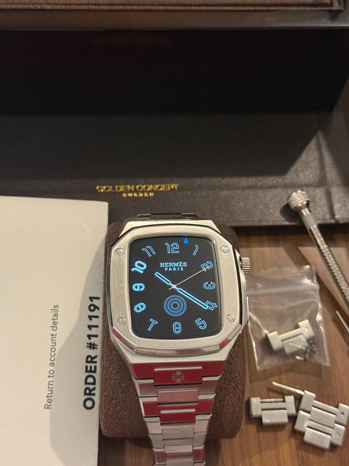 Apple Watch Golden Concept Limited Edition 62/999 + OVP - Wie Neu in Aachen