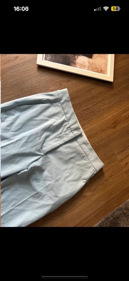 Hellblaue Anzugshose Slacks ZARA NEU Babyblau XS Edel Uni in Berlin