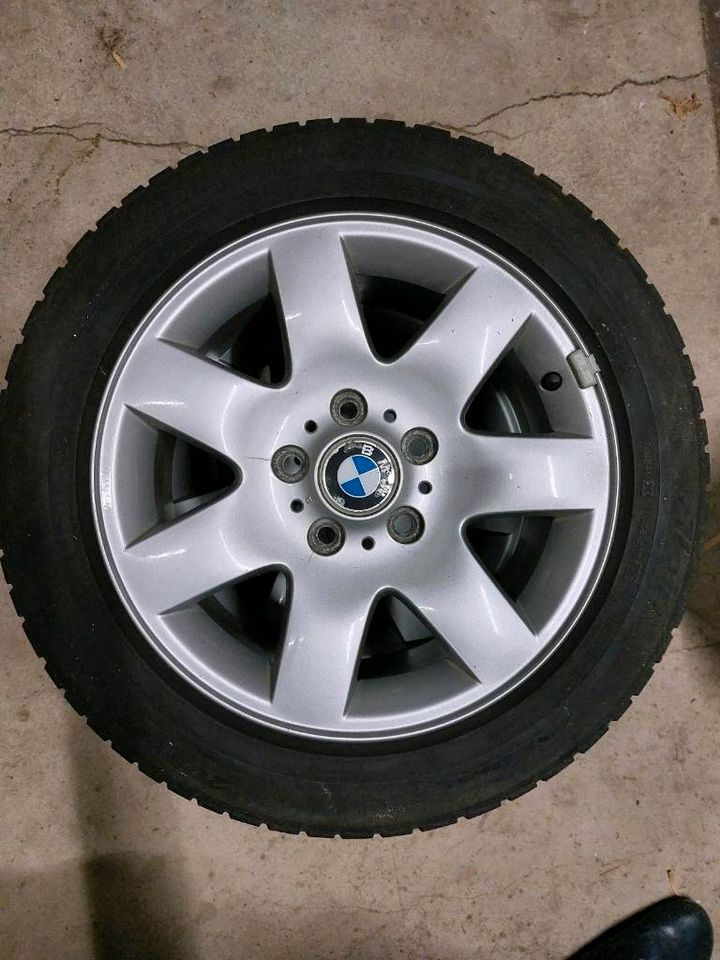 Alufelgen Original BMW E46 Winterräder 205 / 55 R 16 T in Neustadt am Rübenberge