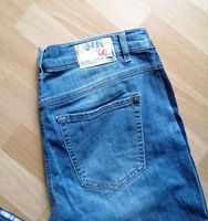 Moderne Gerry Weber Damen Jeans Hose Größe 40R Nordrhein-Westfalen - Langenfeld Vorschau