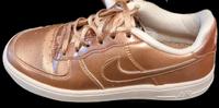 Nike Air Sneaker metallic rosé Gr. 36,5 Hessen - Neuhof Vorschau