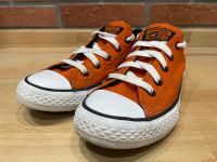 Converse All Stars - Chuck Low Kinderschuhe Größe 33,5 Sachsen - Parthenstein (bei Grimma) Vorschau