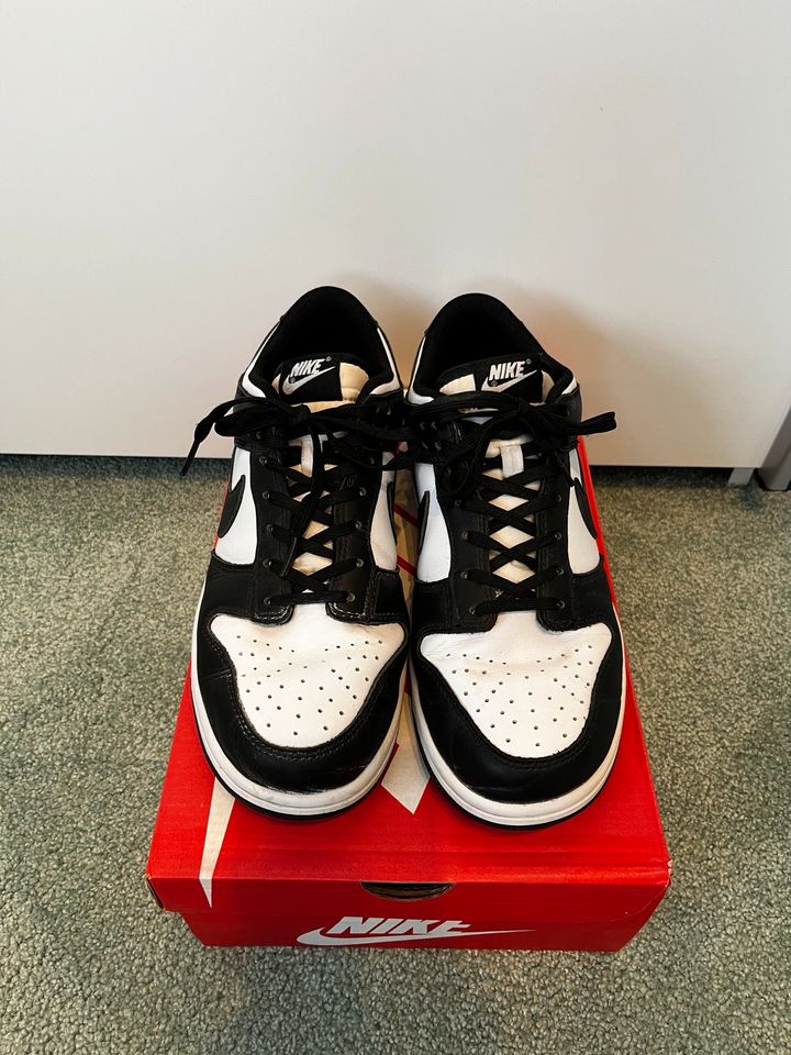 Nike dunk low „Panda“ 43 in Eschborn