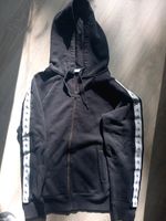 Calvin Klein Jacke schwarz Größe S mit Kapuze München - Thalk.Obersendl.-Forsten-Fürstenr.-Solln Vorschau