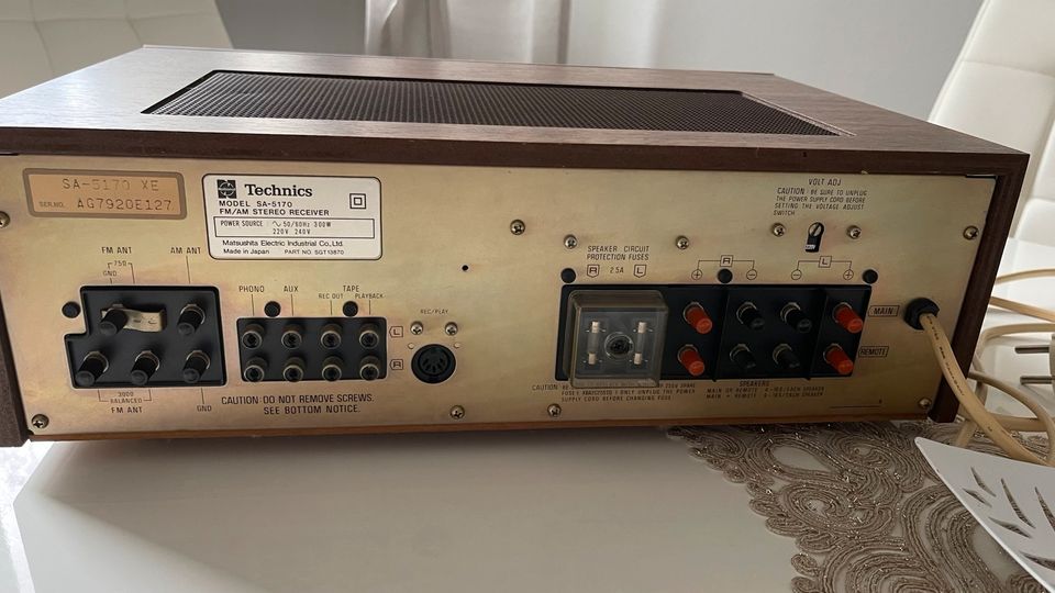 Technics SA-5170 300 Watt. Verstärker Top Zustand in Erlangen