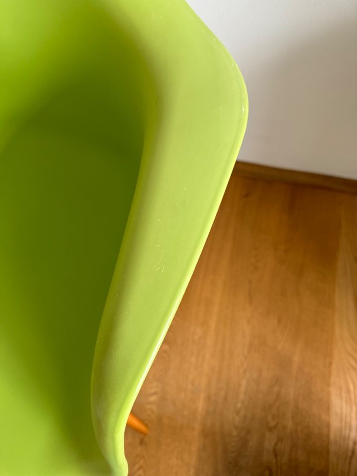Design Replik Stuhl / Sessel   grün in Essen
