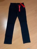 S. Oliver Gr.146 Jeans superstretch NEU Kreis Ostholstein - Heiligenhafen  Vorschau