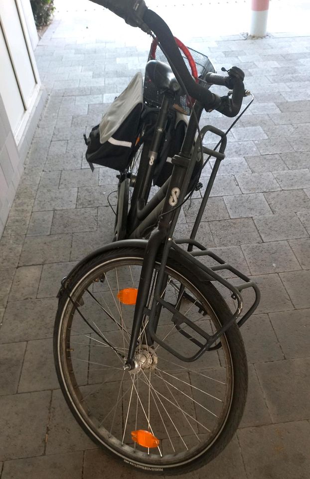 Lasten Fahrrad schwarz Neu-Isenburg in Hainburg