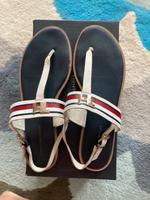 Tommy Hilfiger Zehentrenner Gr.42 Schwerin - Altstadt Vorschau