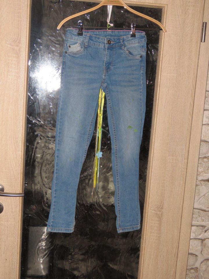 Jeans blau Jungen Gr. 140 Pocopiano in Rehden