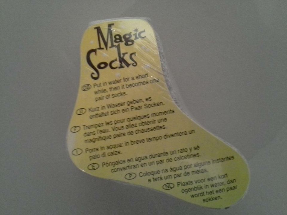 Magic Socken grau mit Simpsons-Motiv Größe 35-37 und 31-34 in Hohenstein