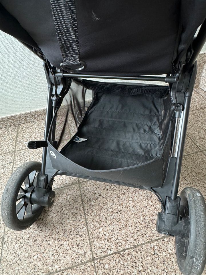 Buggy Easywalker Jackey XL schwarz | Zubehör | defekte Bremse in Hannover