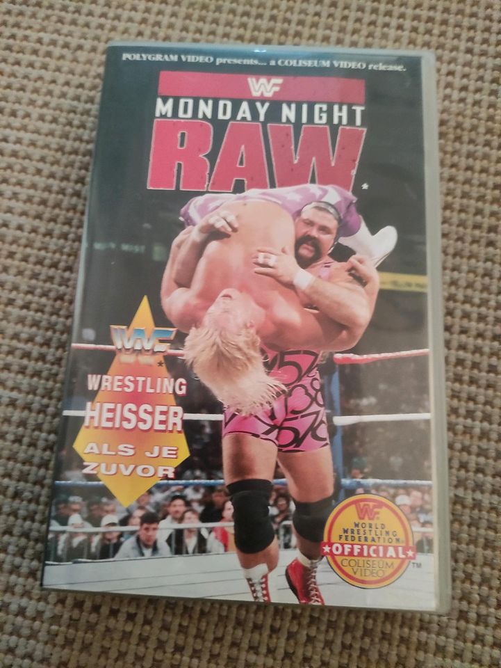 WWF VHS Wrestling Monday Night raw in Kornwestheim