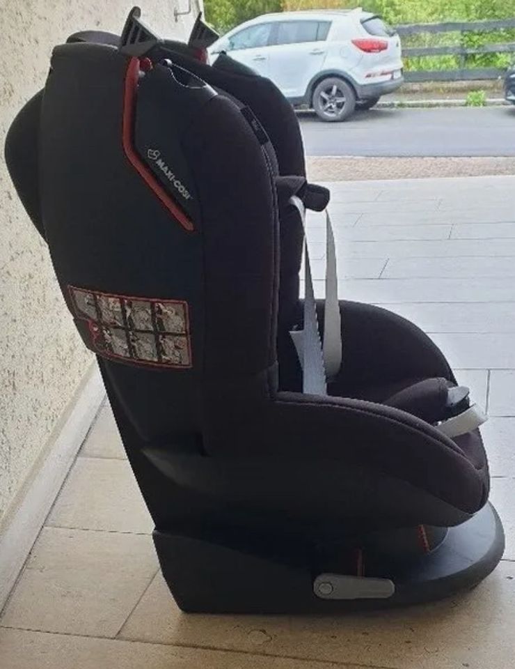 Kindersitz Maxi Cosi Tobi in Visbek