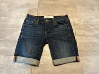 Jeans Shorts Abercrombie & Fitch Größe XS (25) Bayern - Dingolfing Vorschau