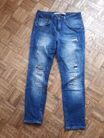 Skinny Tappered Jeans Gr. S/ Vers2.20 Nordrhein-Westfalen - Altena Vorschau