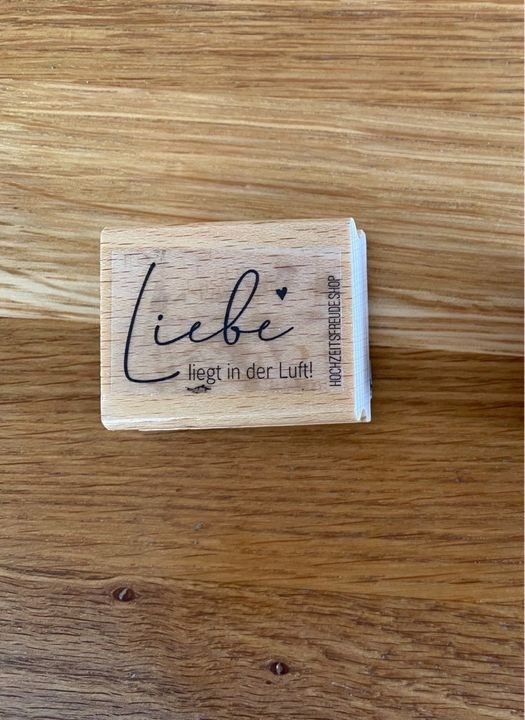 Stempel Etsy Hochzeit,Liebe liegt in der Luft in Gründau