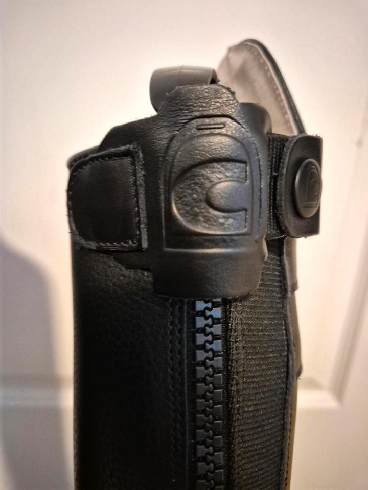 Fast NEU Cavallo Linus Slim Jump 7-7 1/2 51 (49,5) 34 schwarz in Mülheim (Ruhr)