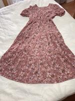 Kleid midi rosé mit Blümchen Gr. M (36/38) von Shein Niedersachsen - Garbsen Vorschau