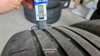 2 sommerreifen Bridgestone t005 225/50R17 98y 5.5mm dot21 Baden-Württemberg - Philippsburg Vorschau