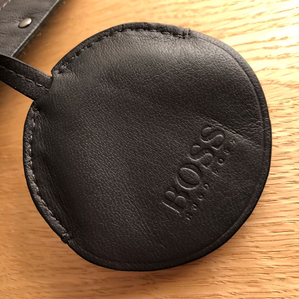 Hugo Boss Tasche Handtasche Damen NEU in Düsseldorf