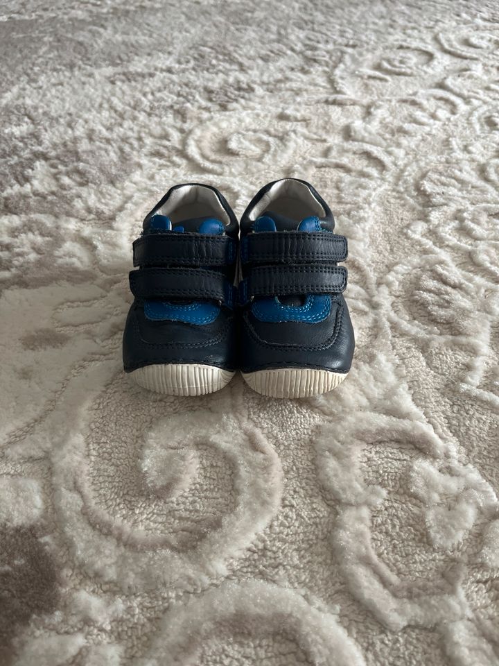 Baby Schuhe in Kamp-Lintfort