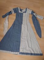 Kleid Miparti Mittelalter, Knöpfe vorne, Leinen, hellblau/blau M Nordrhein-Westfalen - Bornheim Vorschau