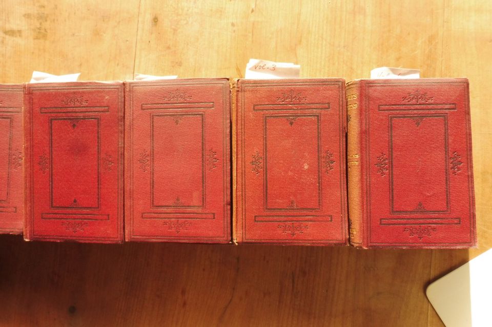 29 x The Works of Charles Dickens Chapman and Hall London 1880 in Gossersweiler-Stein