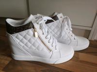 NEUE Wedges von GUESS, weiß / offwhite Rheinland-Pfalz - Flammersfeld Vorschau