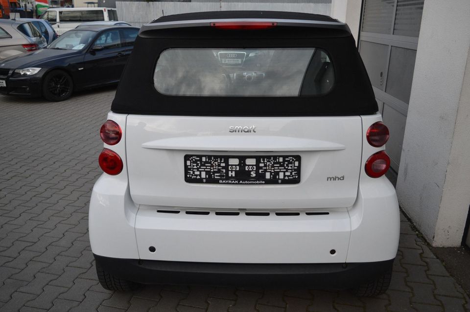 Smart ForTwo Cabrio Pure MHD*Automatik*Sitzheizung*TÜV in Sindelfingen