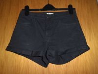 Schwarze Shorts für Damen von H&M in Gr. 36 Niedersachsen - Schwülper Vorschau