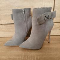 Stiefel mit Schleife !NEU! Bayern - Landau a d Isar Vorschau