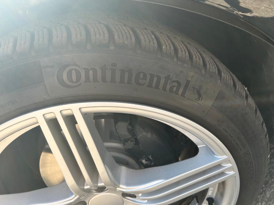 Audi Q5 2,0 TDI S - line 20 Zoll 214 ps tüv neu Getriebe neu in Berlin