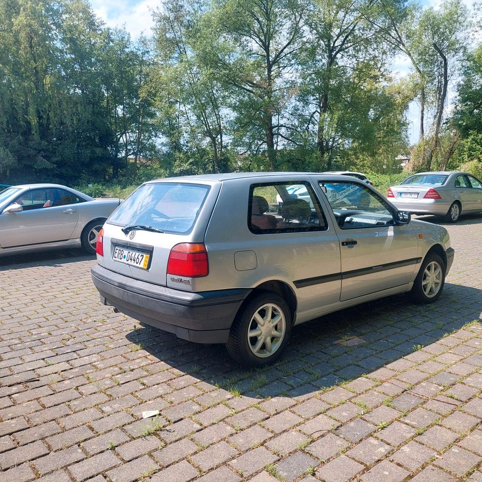 Vw golf 3 1,8 automatik in Reichelsheim (Odenwald)