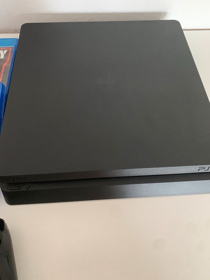 PS 4 Slim 1Tb in Kleve