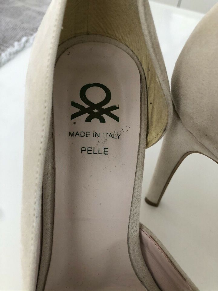 Pumps Benetton nude beige Gr 37 High Heels Peeptoe in Köln