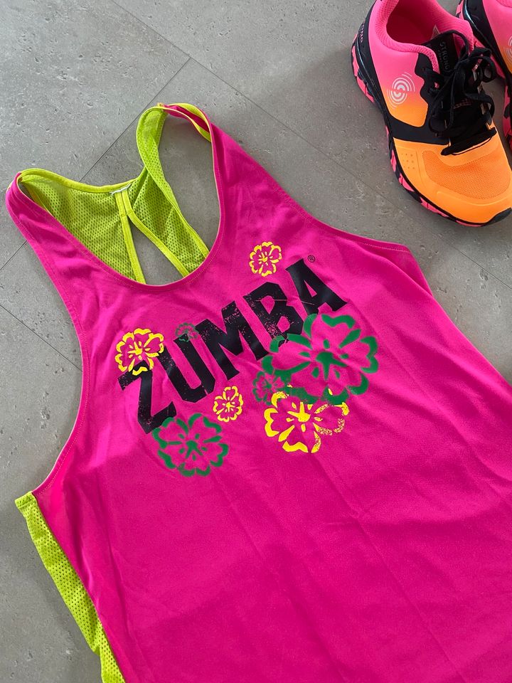 Zumba Set, Zumba Toning Sticks, Zumba Schuhe, Zumba Shirt in Kronau