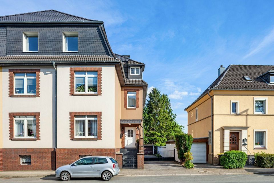 2-Zimmer-Wohnung im Dachgeschoss mit viel Potenzial in Heiligenhaus