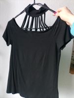 T-Shirt, Bluse, Top Oberteil in schwarz mit Choker Größe S Nordrhein-Westfalen - Minden Vorschau