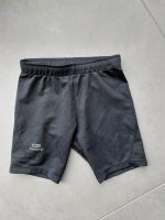 Sport-Shorts, Gr. 122, schwarz von KALENJI Rheinland-Pfalz - Herdorf Vorschau